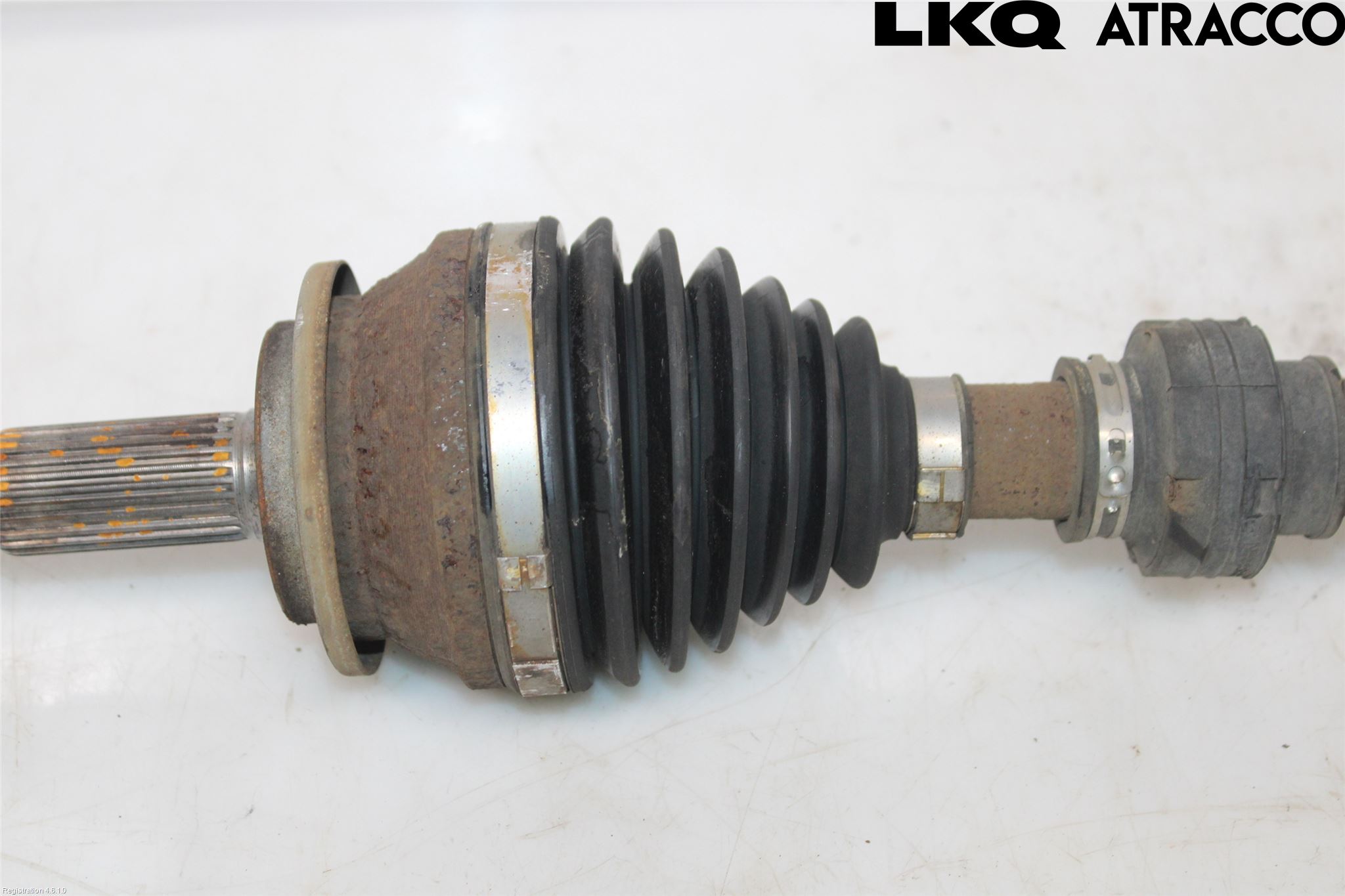 Toyota RAV4 13-18 Drivaxel Fram Vänster