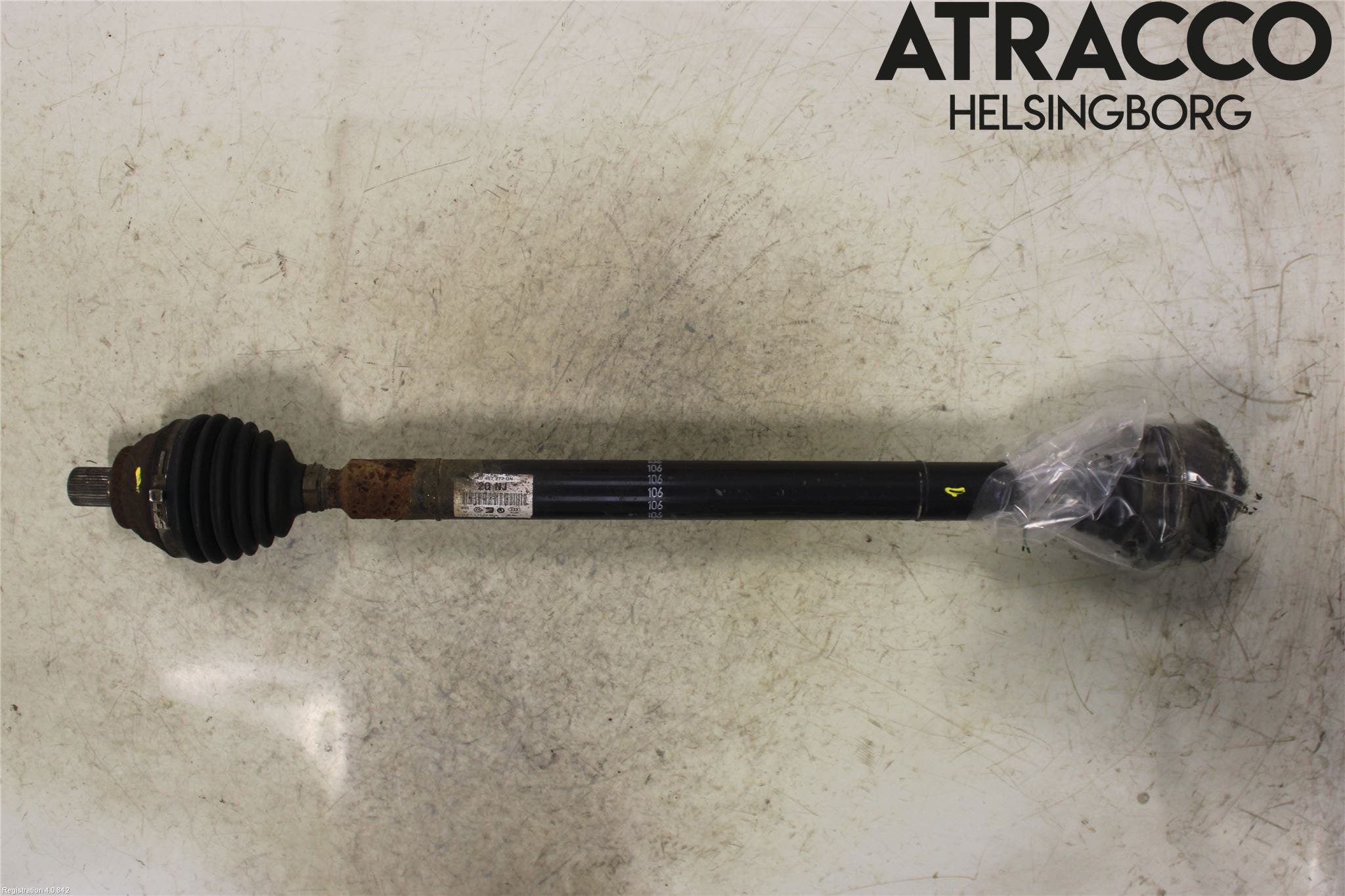 Skoda YETI Drivaxel Fram Höger