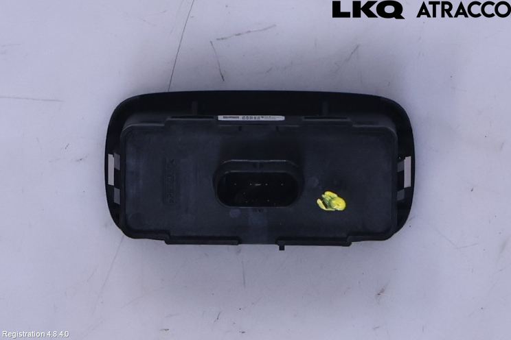 Polestar 2 20- Strömställare Baklucka