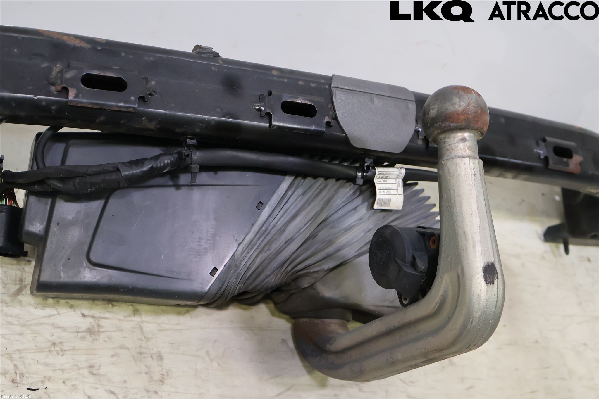 BMW 5 F10/F11/F18 09-17 Dragkrok
