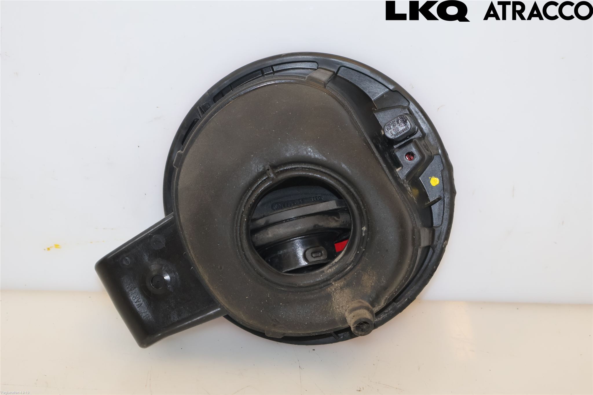 Volkswagen VW PASSAT 11-14 Tanklucka