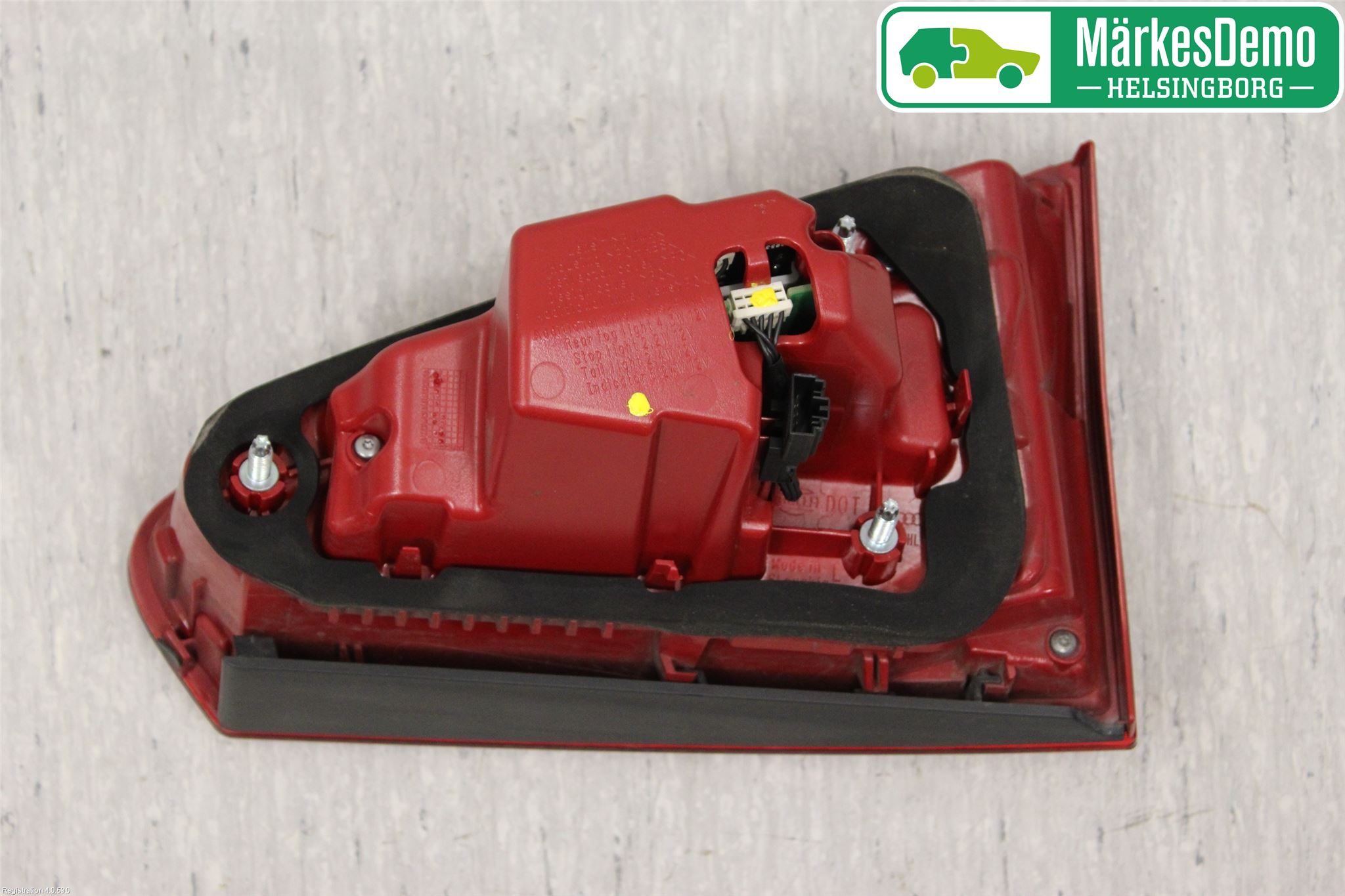 Audi A4 12-15 Bakljus Lucka Vä