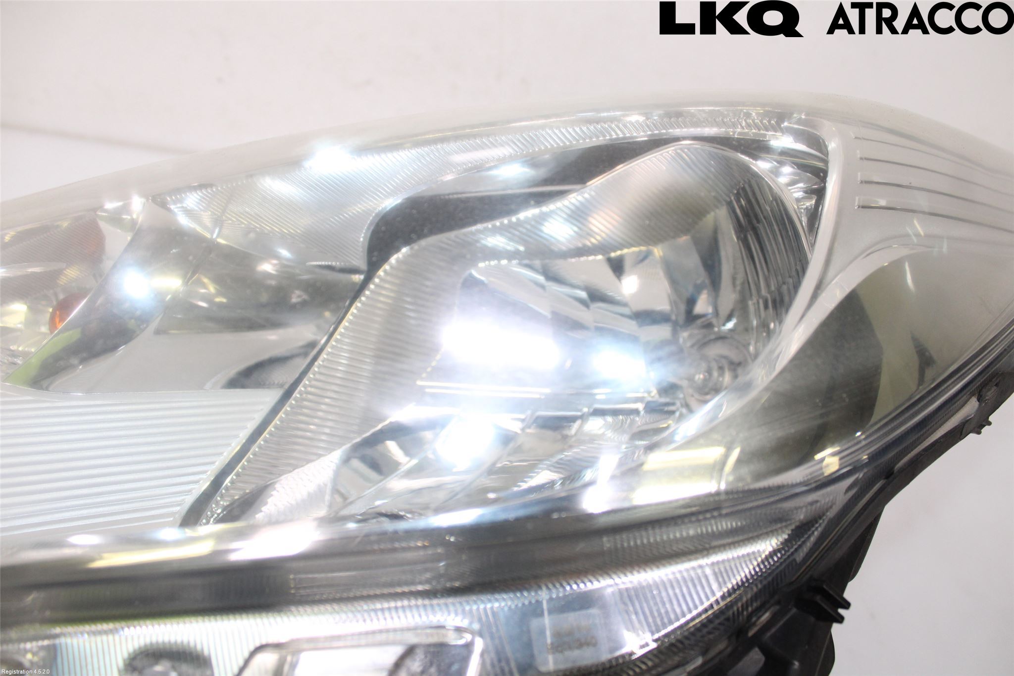 Nissan NOTE E12 14-20 Strålkastare Vänster