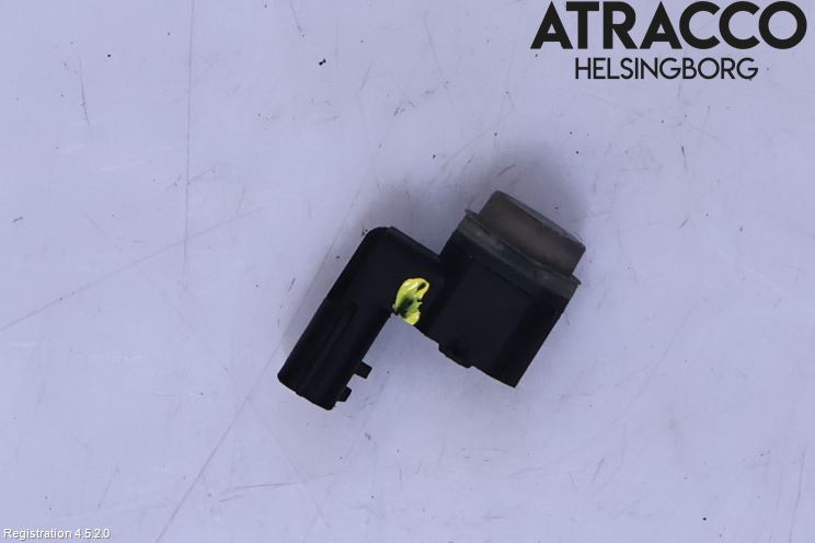Nissan X-TRAIL 14-21 Parkeringshjälp Frontsensor