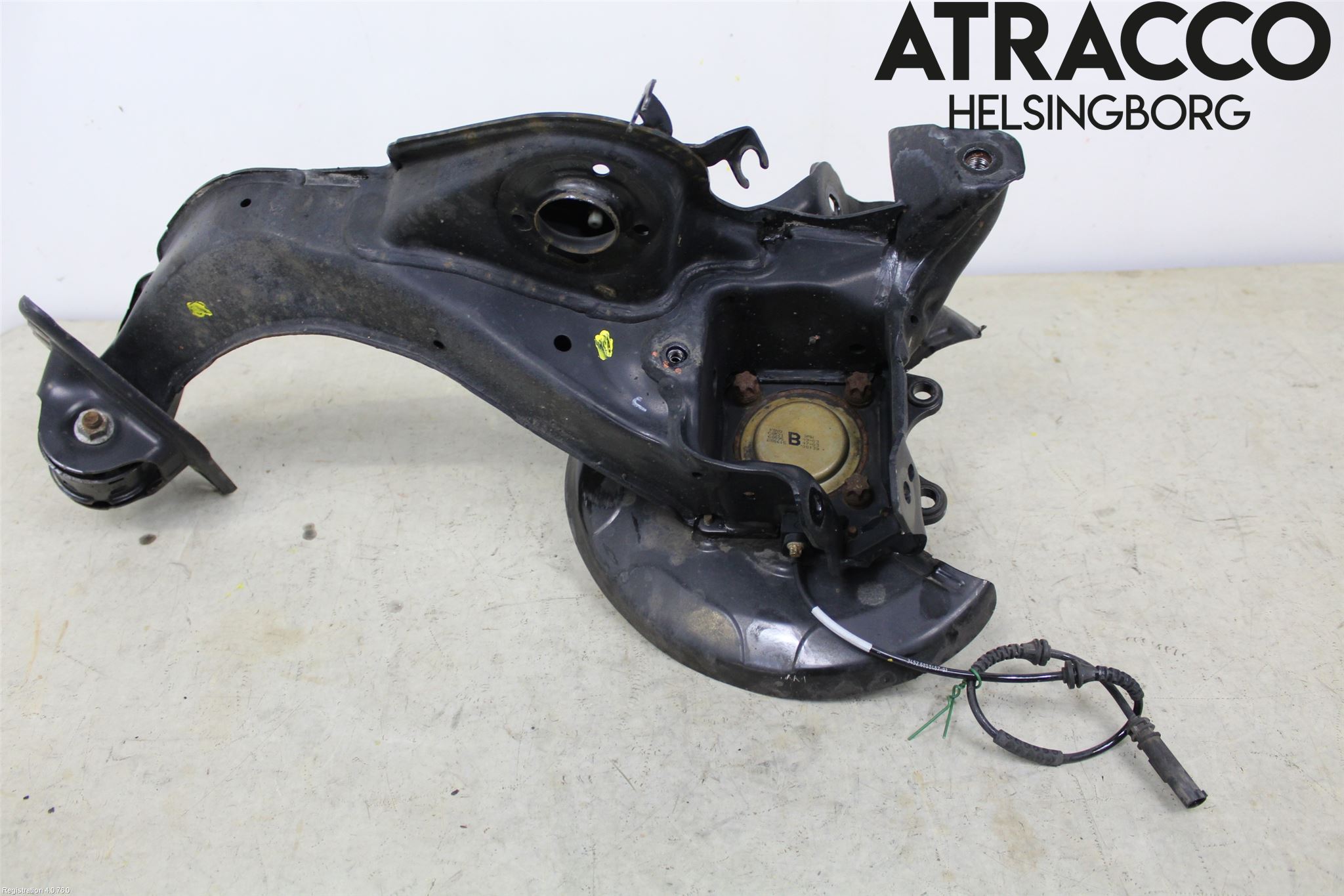 BMW 2 F45 Active Tourer 14-21 Bärarm Bak Vänster