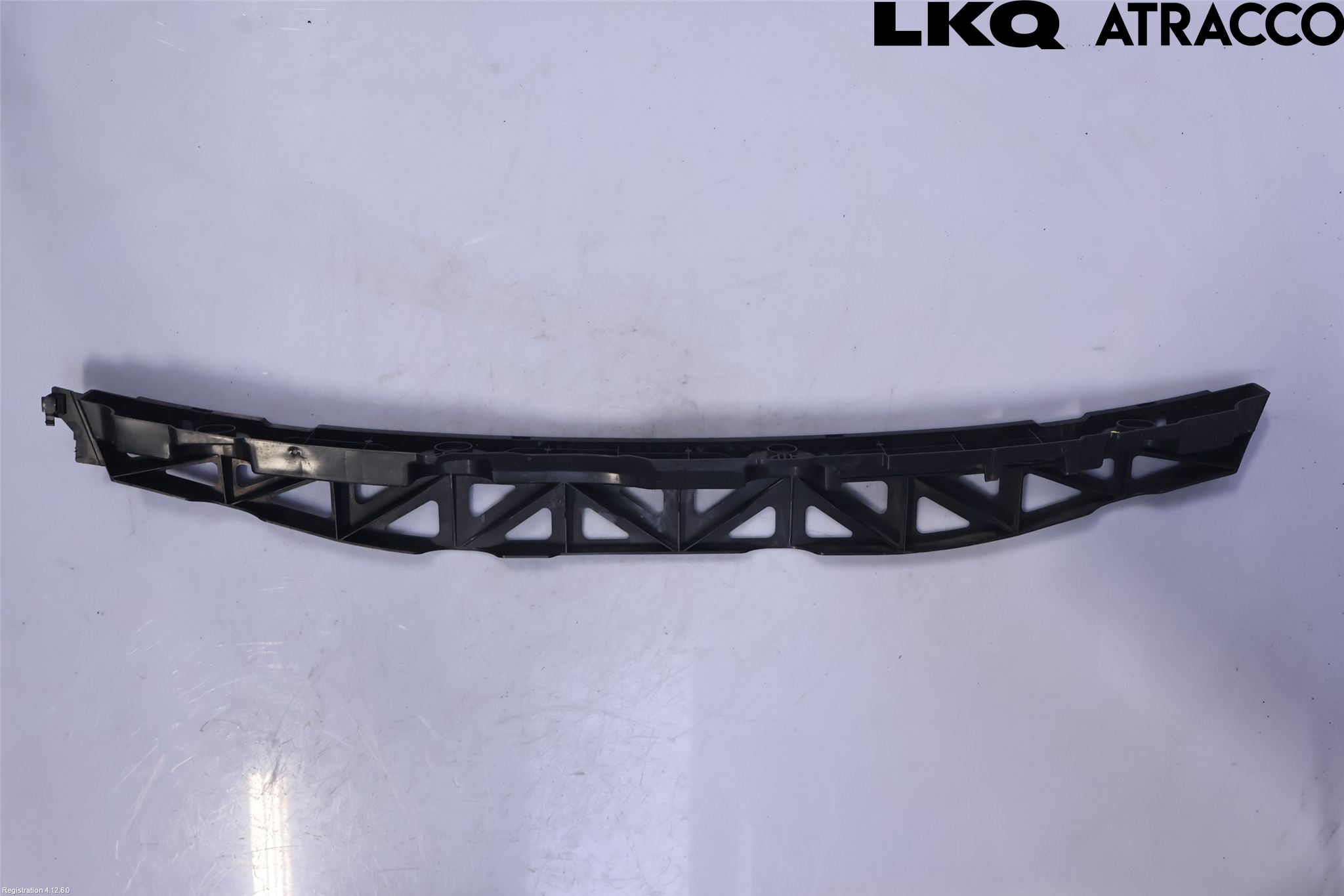 Volkswagen VW PASSAT 15-19 Stötfångardel Bak Mitt