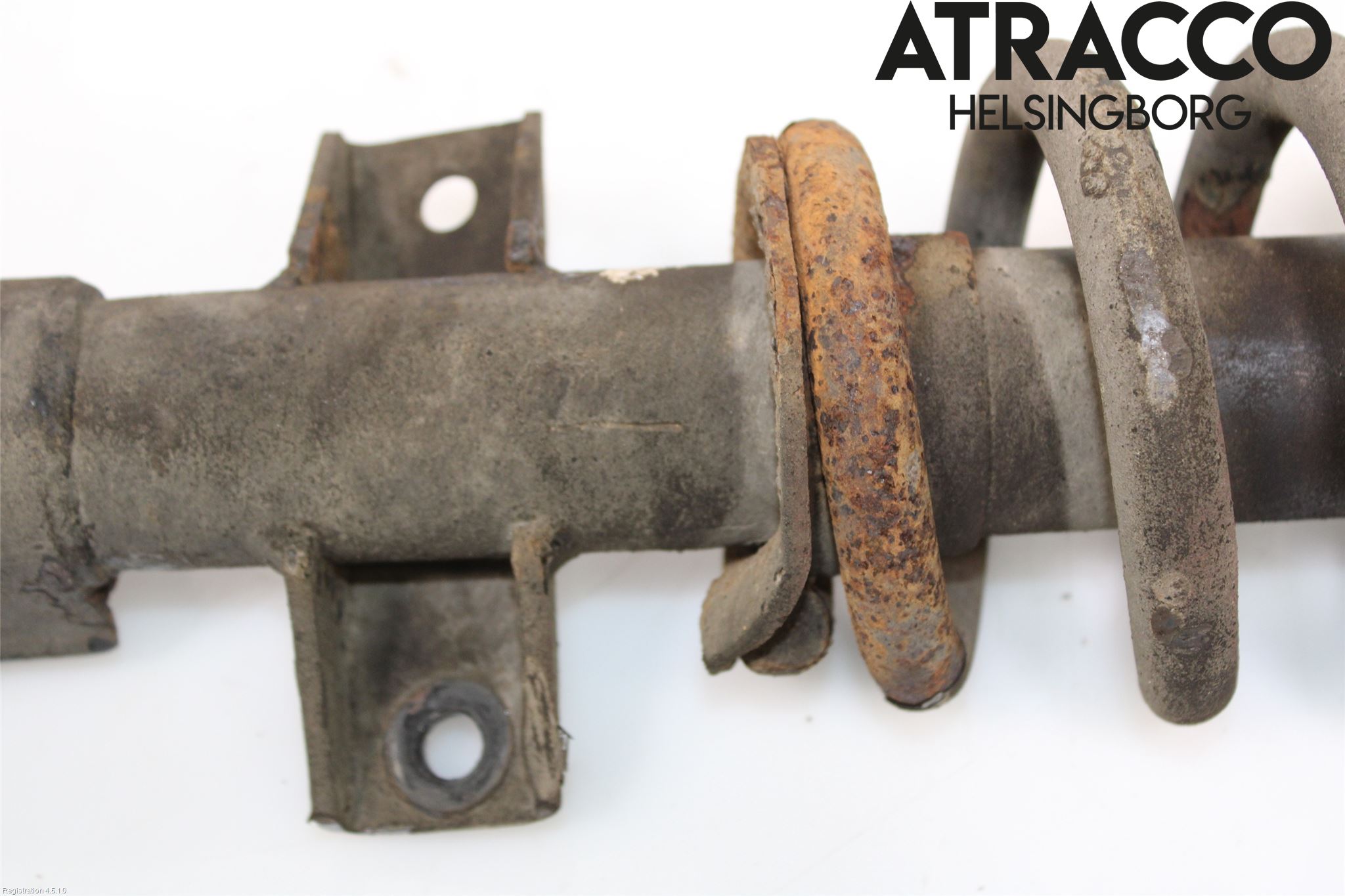 Volkswagen VW AMAROK 2H 10-22 Fjäderben Fram Höger
