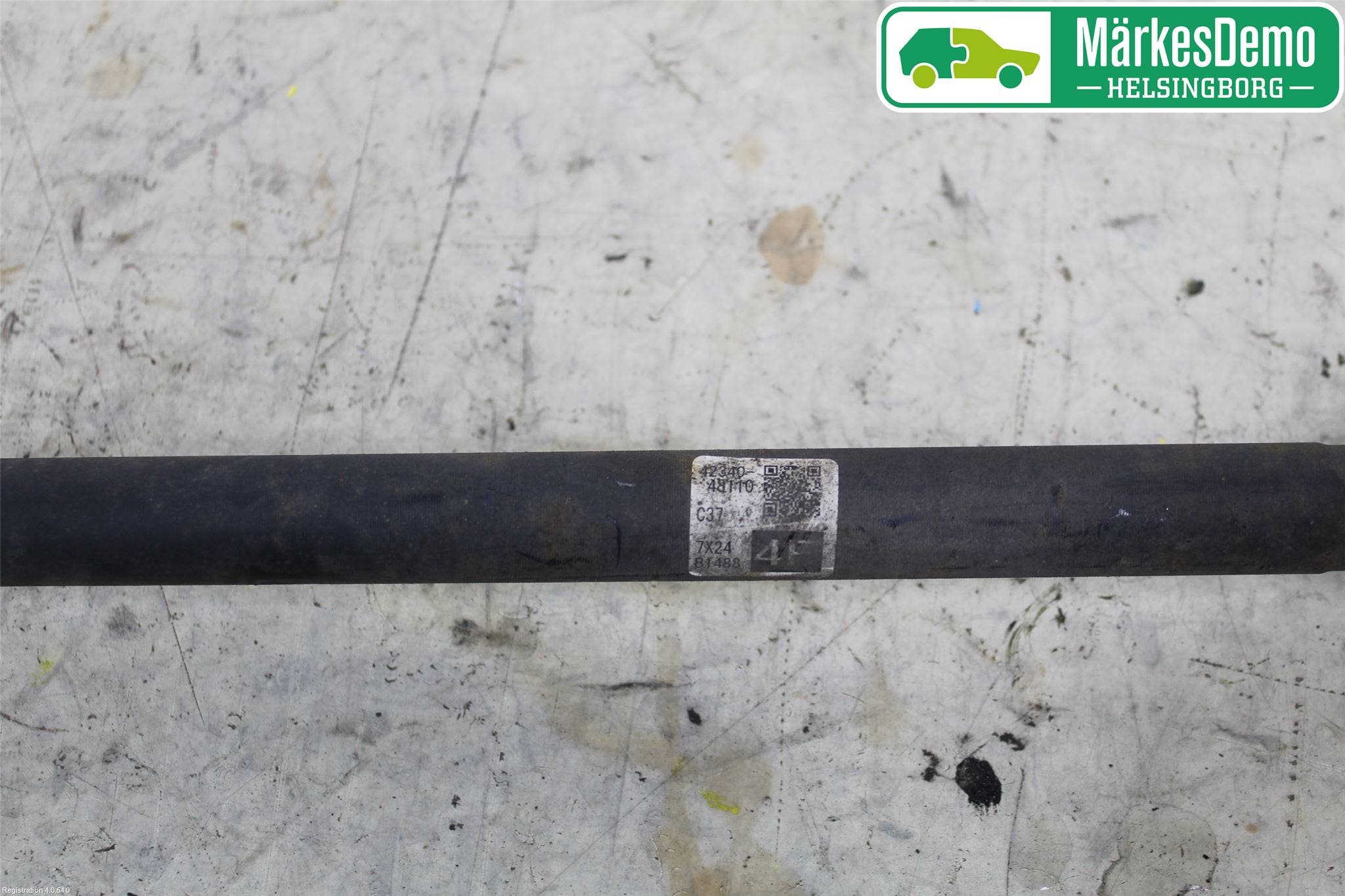 Toyota RAV4 13-18 Drivaxel Bak Höger