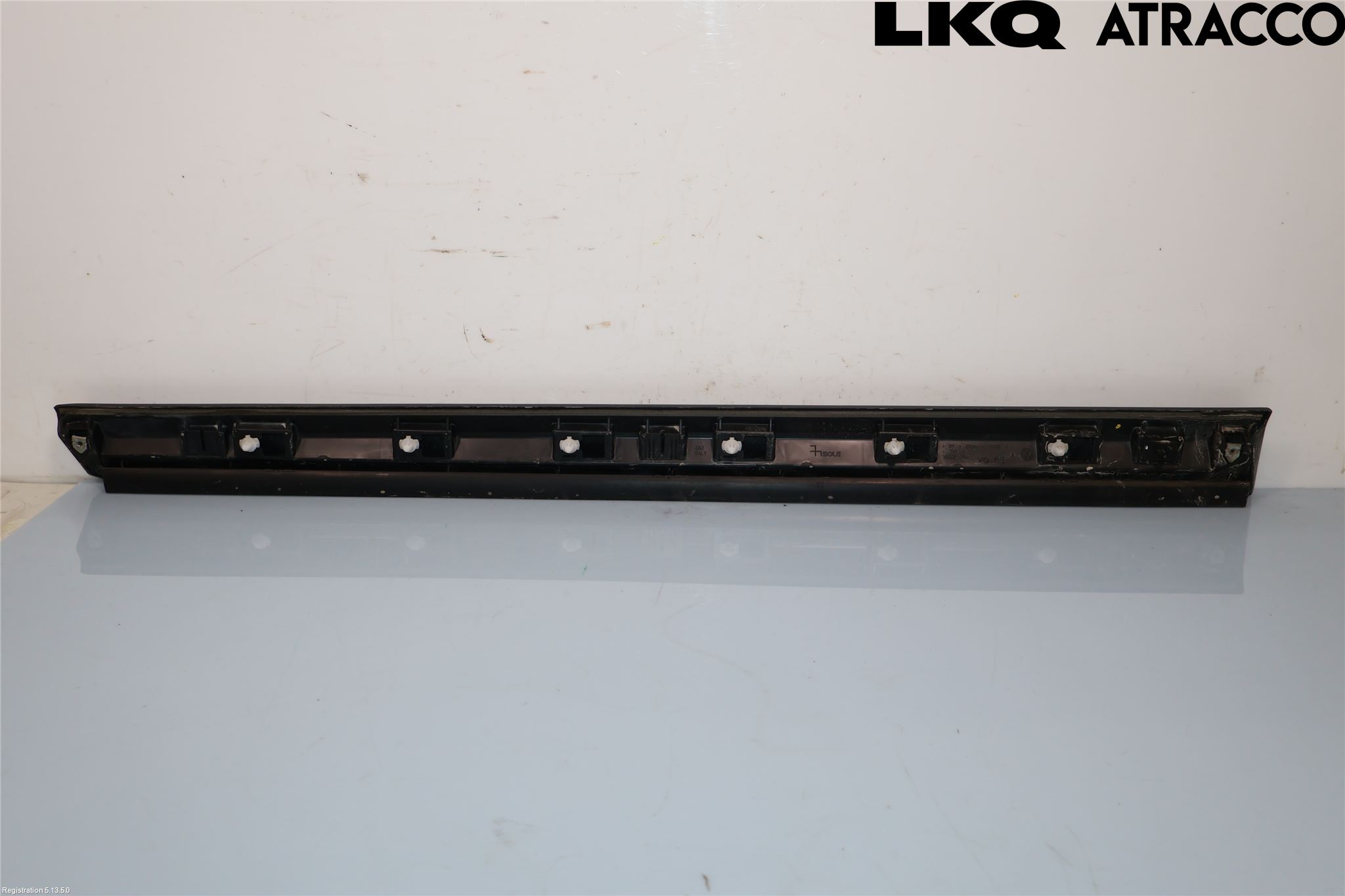 Volkswagen VW PASSAT 15-19 Dörr Dekorlist Fram Hö