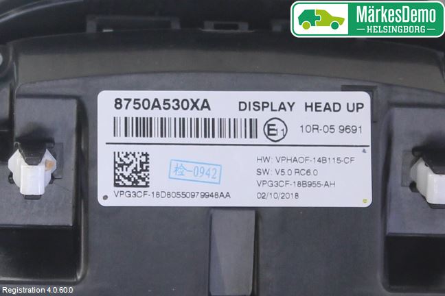 Mitsubishi ECLIPS CROSS Bildskärm