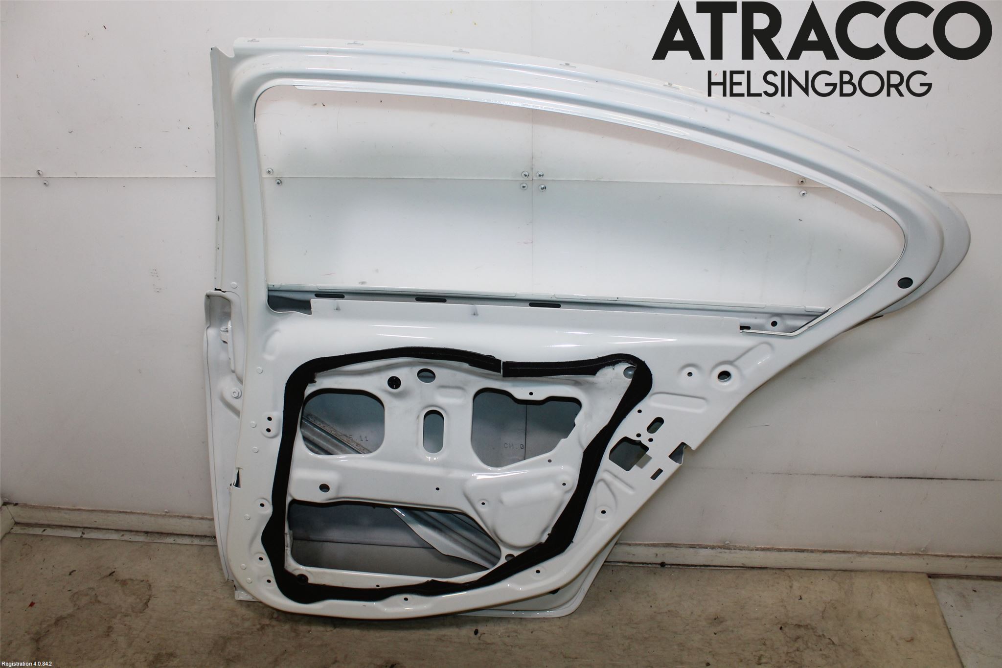 BMW 5 F10/F11/F18 09-17 Dörr Bak Höger