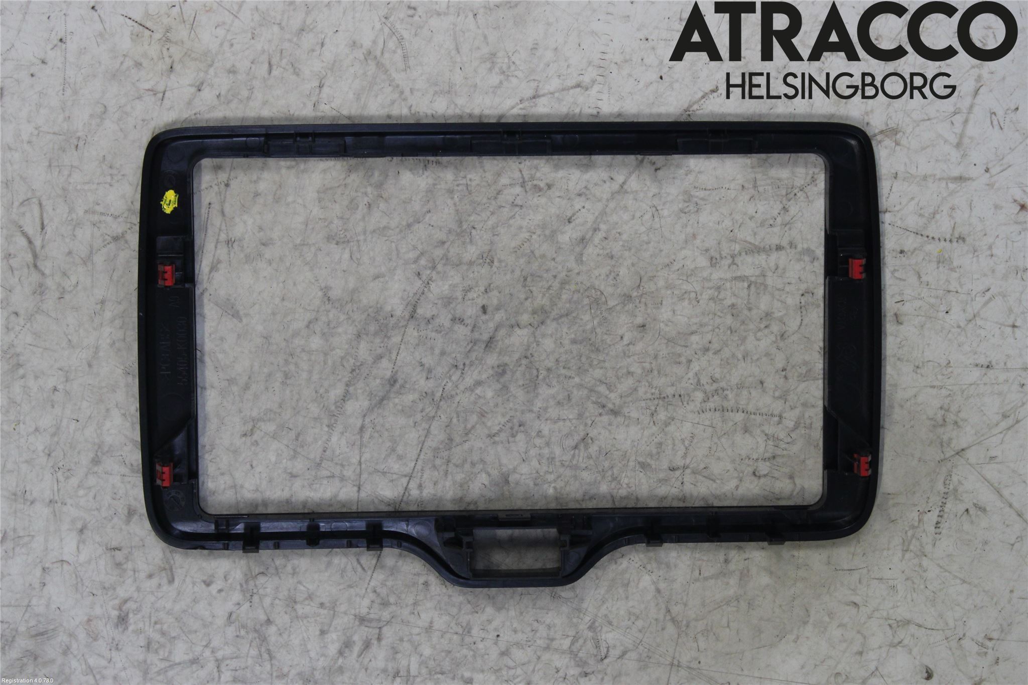 Toyota YARIS XP21 20- Instrument-Radio Sarg