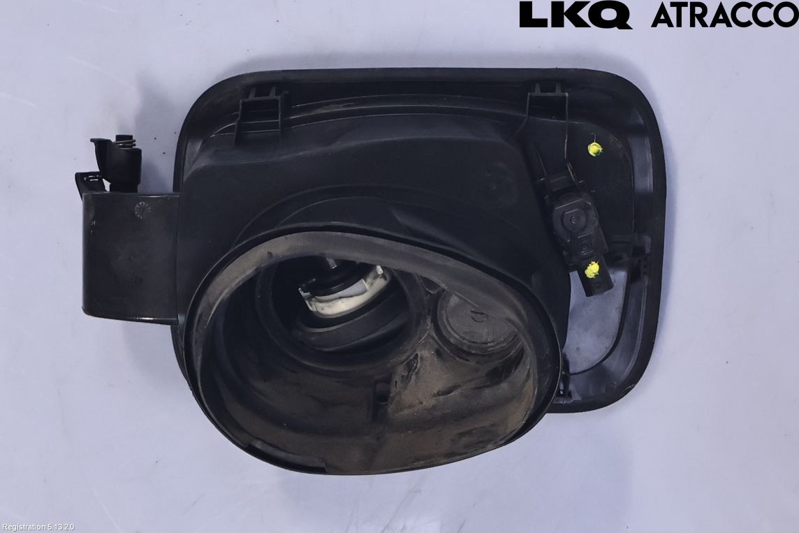 BMW X1 F48 15-22 Tanklucka