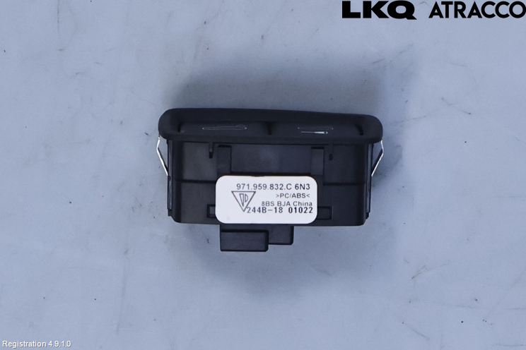 Porsche PANAMERA 09- Strömställare Baklucka