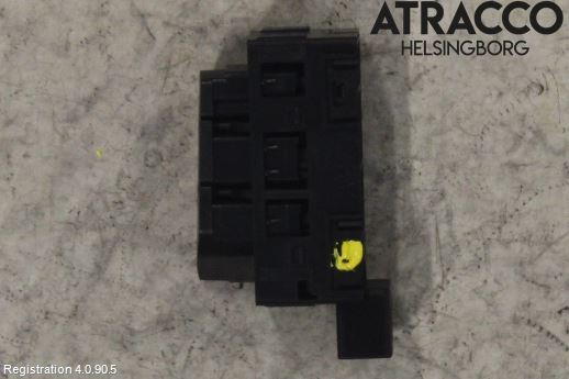 Toyota RAV4 19- Strömställare Stolminne