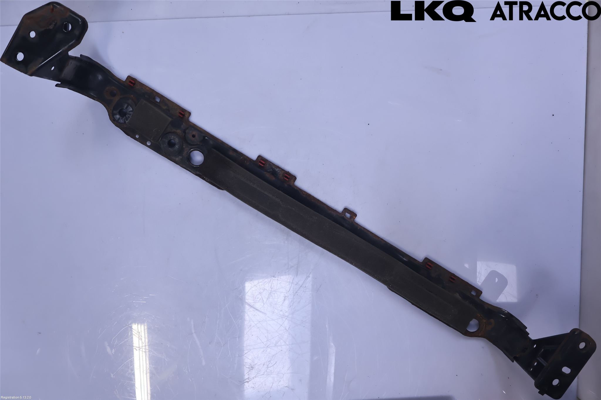 Ford FOCUS 15-18 Kylarfäste-Ram-Balk