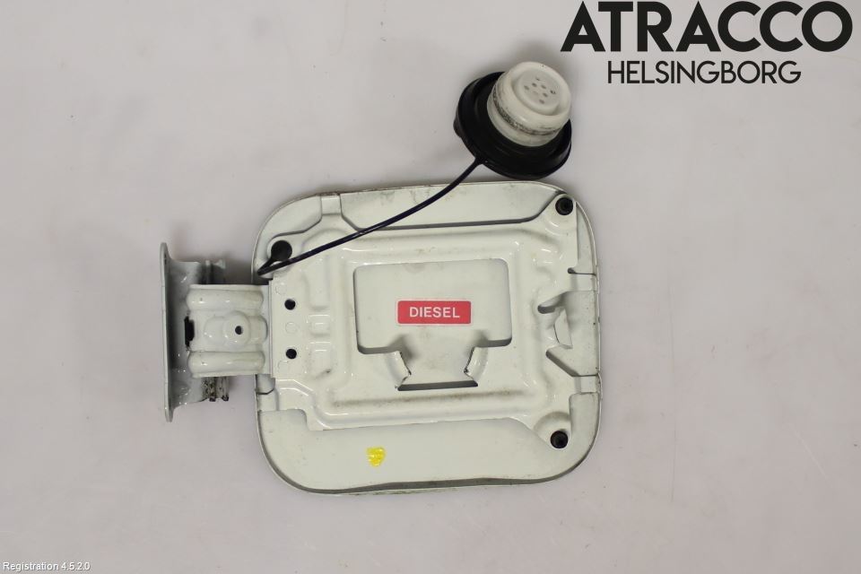 Nissan QASHQAI 10-14 Tanklucka