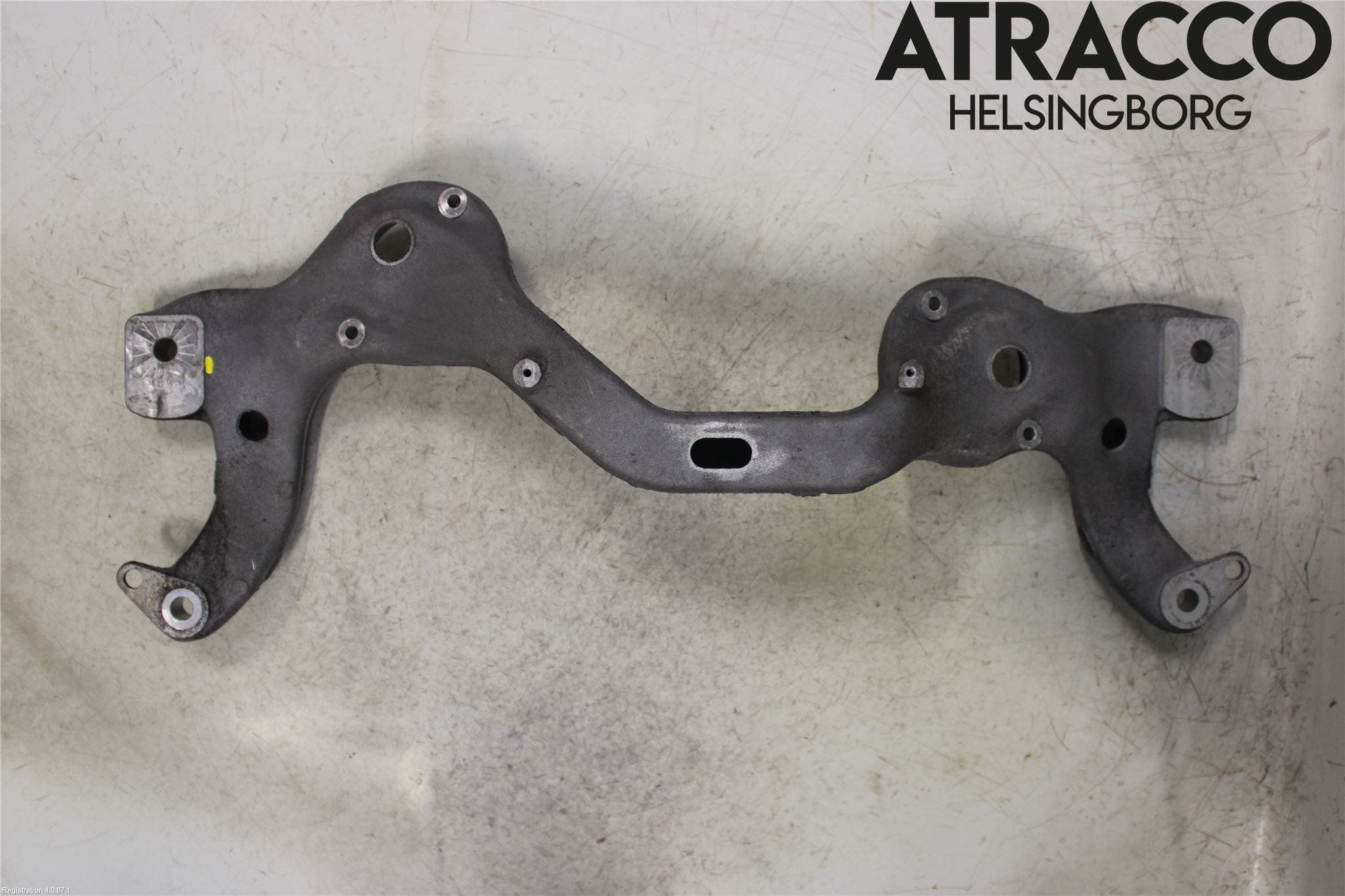 Porsche CAYENNE 03- Motorbalk