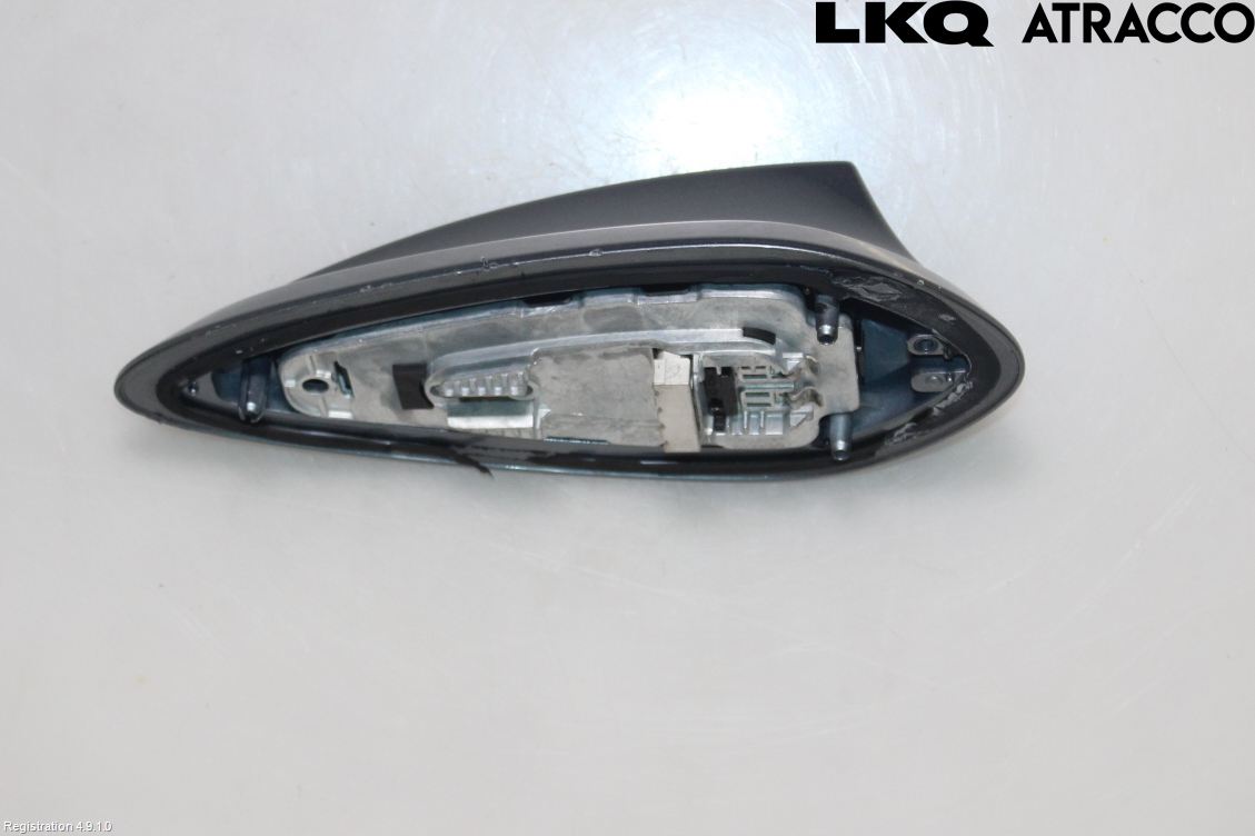 BMW 5 G30/G31/F90 17-23 Antenn