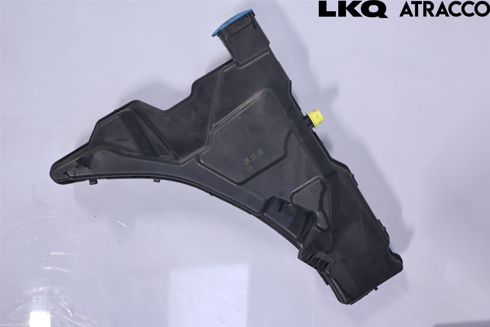 Audi A5 17- Spolartank Vindruta-Strål