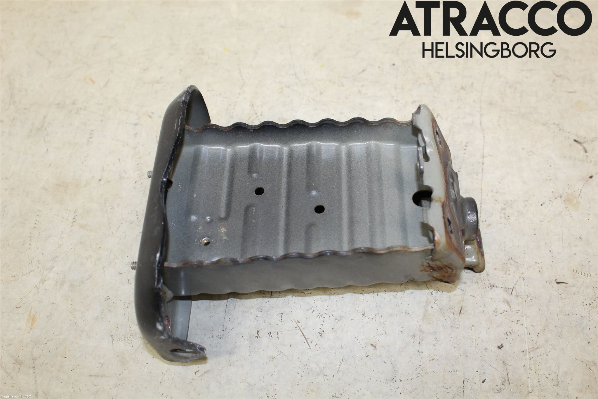 Toyota YARIS XP130 12-14 Stötfångarbärjärn Fram