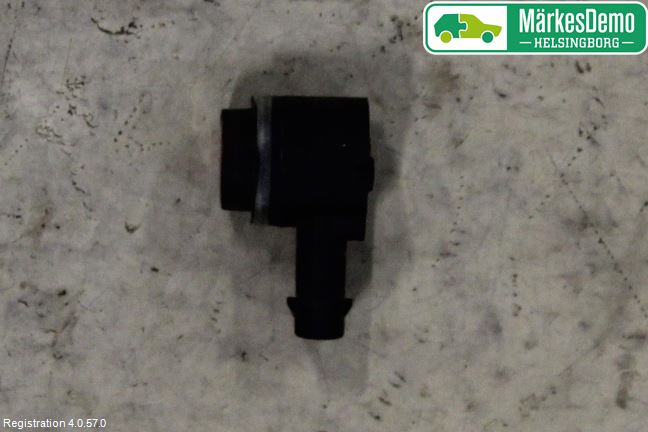 Toyota AURIS 13-19 Parkeringshjälp Frontsensor