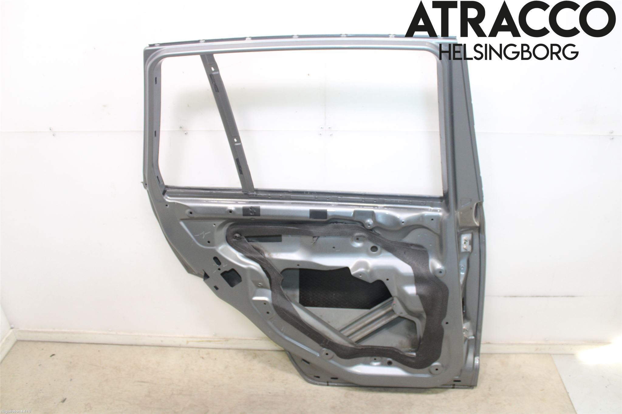 BMW X3 E83     03-10 Dörr Bak Vänster