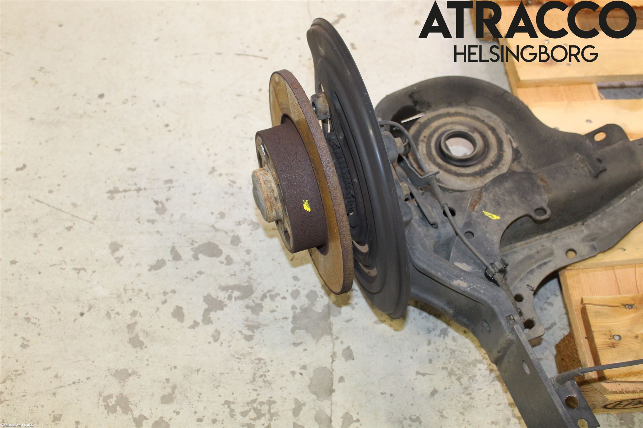 Nissan NV300 16-22 Bakaxel