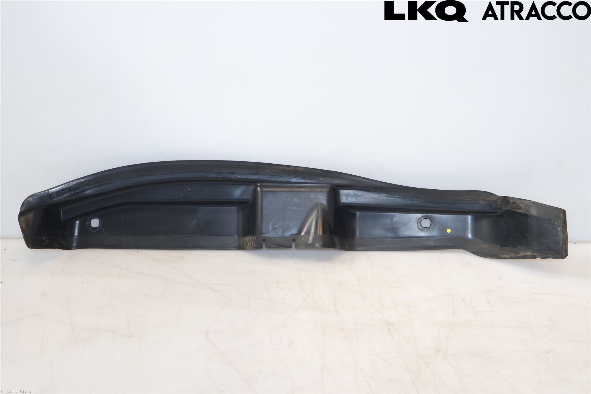 Volvo V90 17->> Skärm Hörn Utfyllnad Fram