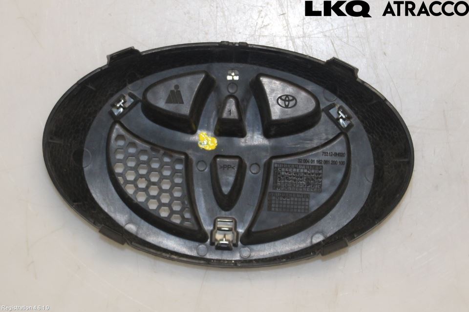 Toyota AYGO 15-21 Emblem