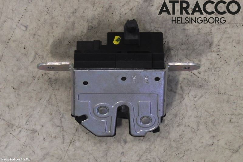 Opel CORSA D 07-14 Låskista Baklucka