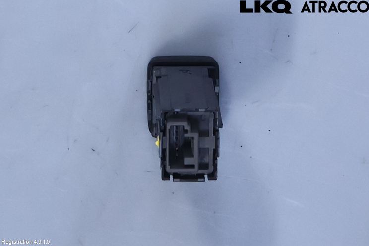 Toyota COROLLA 19- Strömställare Stolvärme