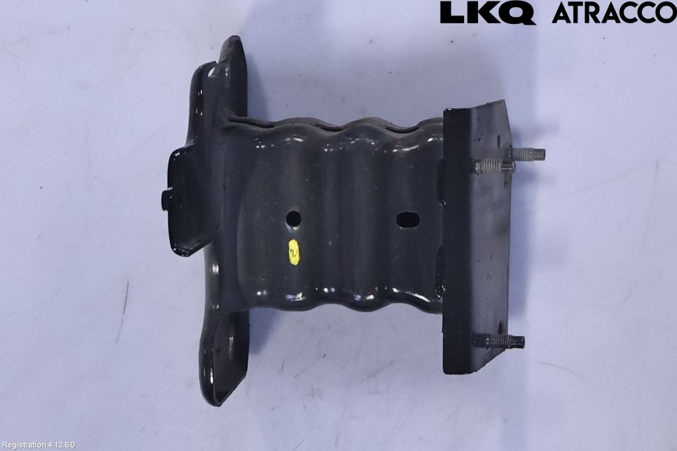 Nissan QASHQAI 14-17 Stötfångarbärjärn Fram