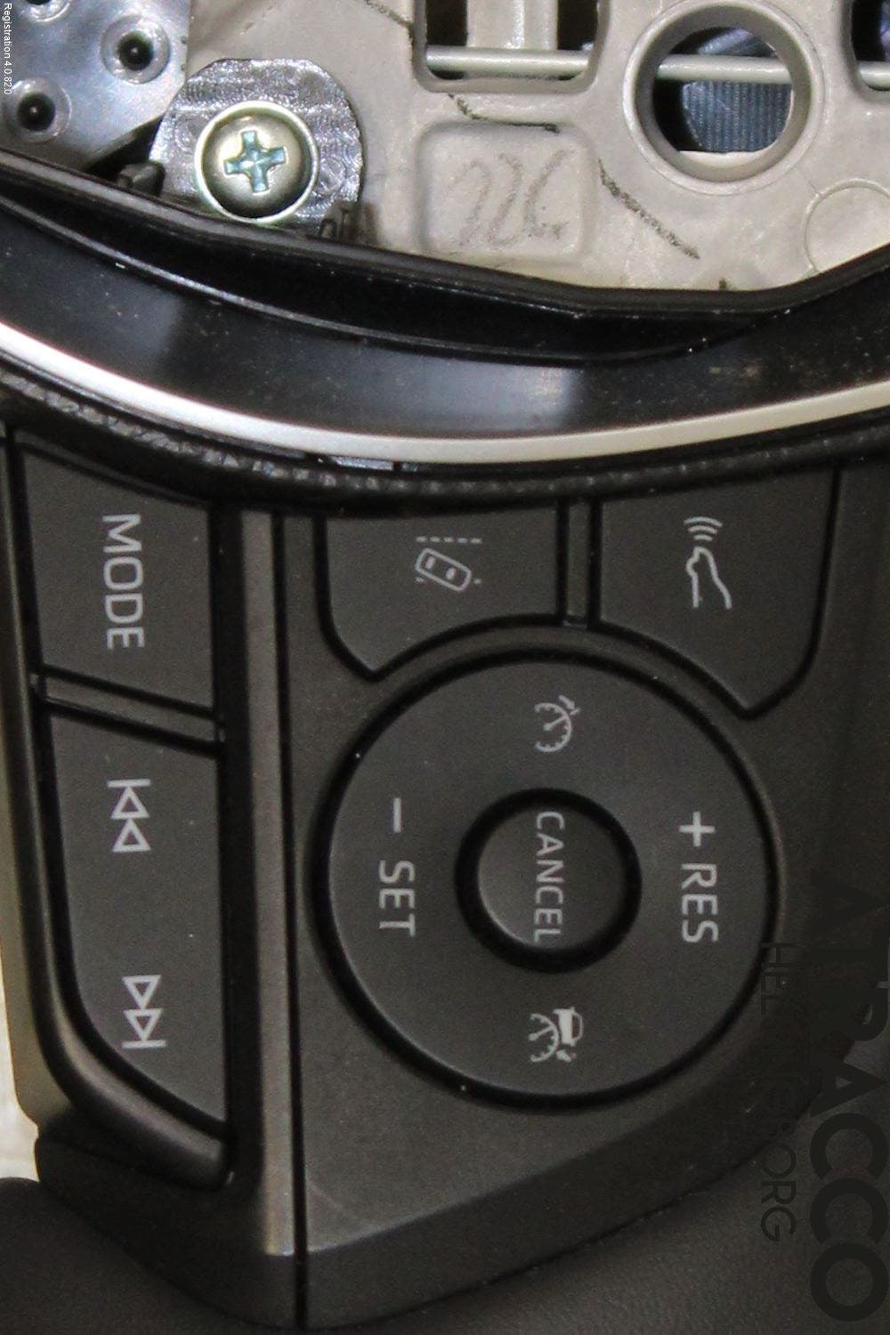 Toyota RAV4 19- Ratt