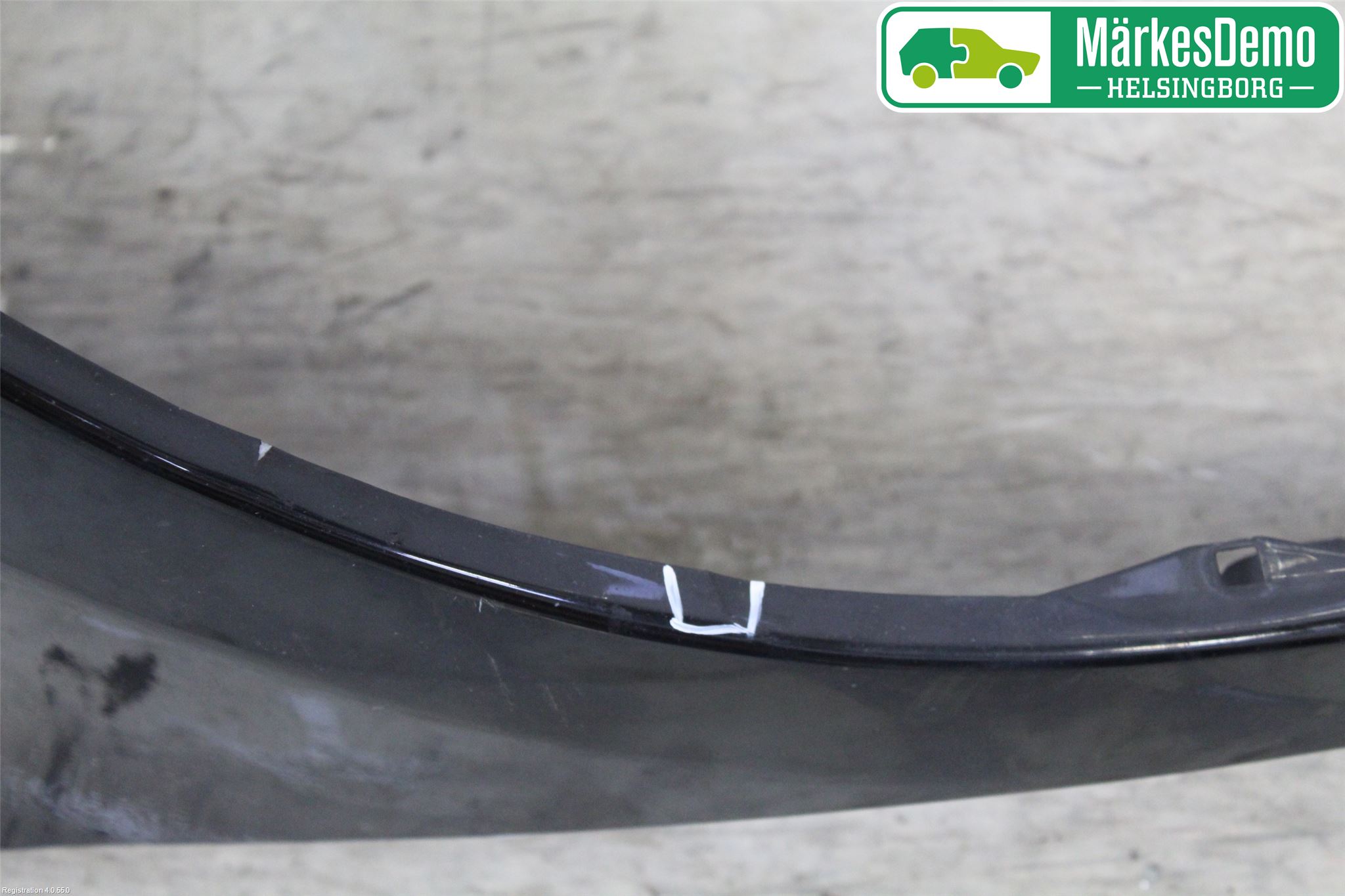 Nissan NOTE E11 06-14 Skärm Fram Höger