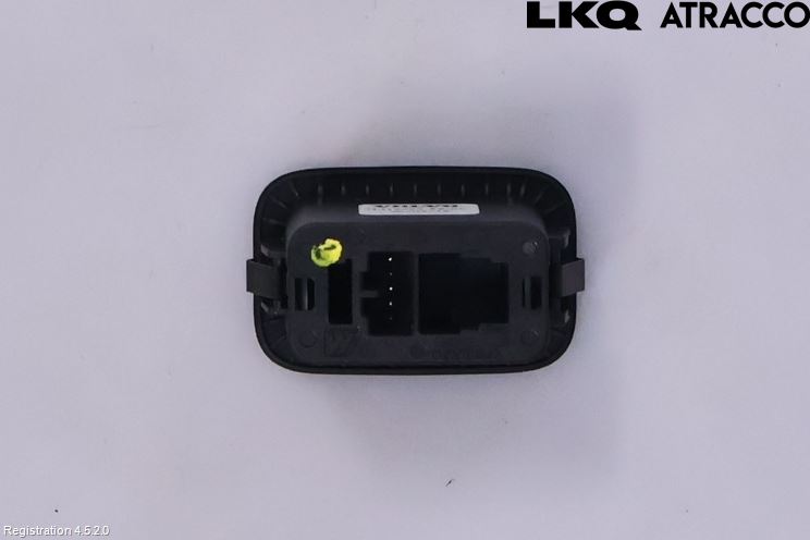 Volvo XC70 14-16 Strömställare Baklucka