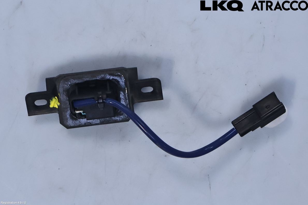 Toyota CAMRY 19-24 Bakluckehandtag