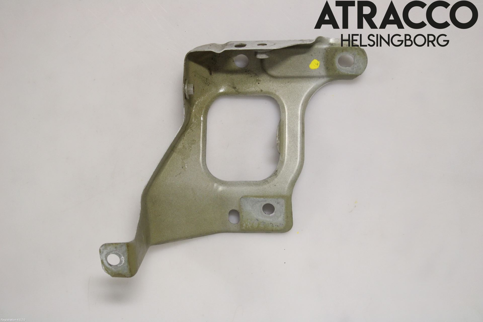 Tesla MODEL 3 17- Skärmfäste Fram Hö