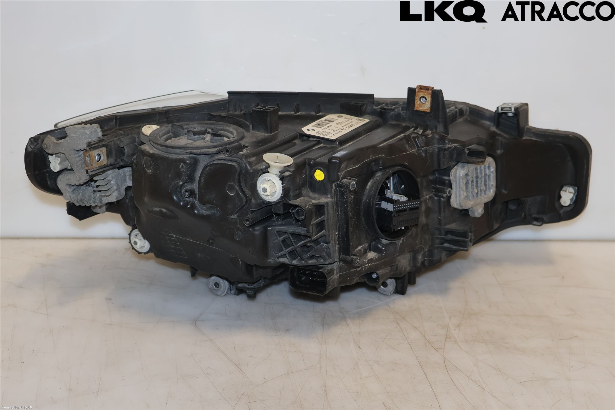 BMW 3 F30/F31/F80 12-19 Strålkastare Vänster
