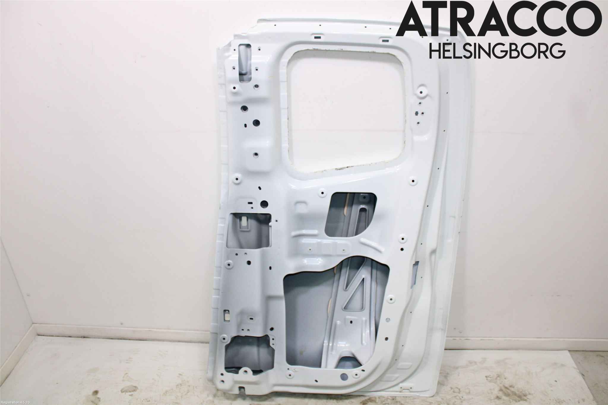 Isuzu D-MAX Dörr Bak Höger