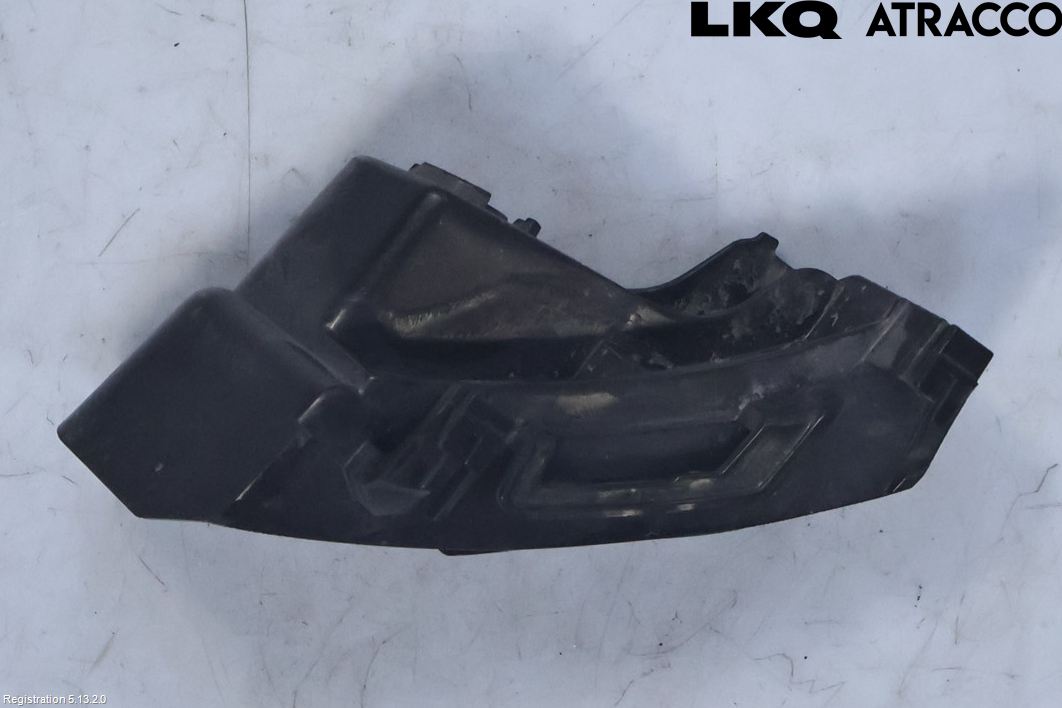 Toyota COROLLA 19- Stötfångarfäste Bak Hö