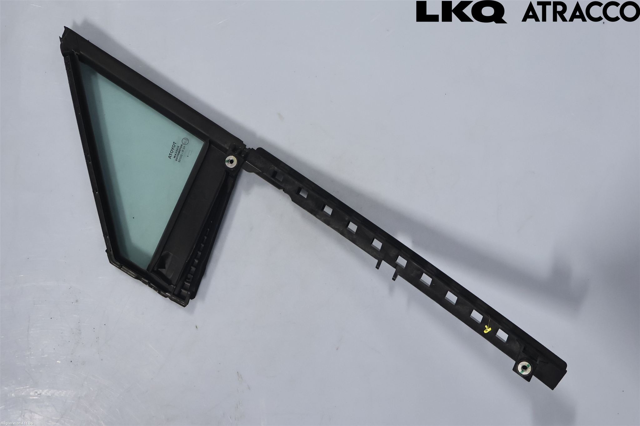 Toyota C-HR 24- Dörruta Fram Lilla Hö