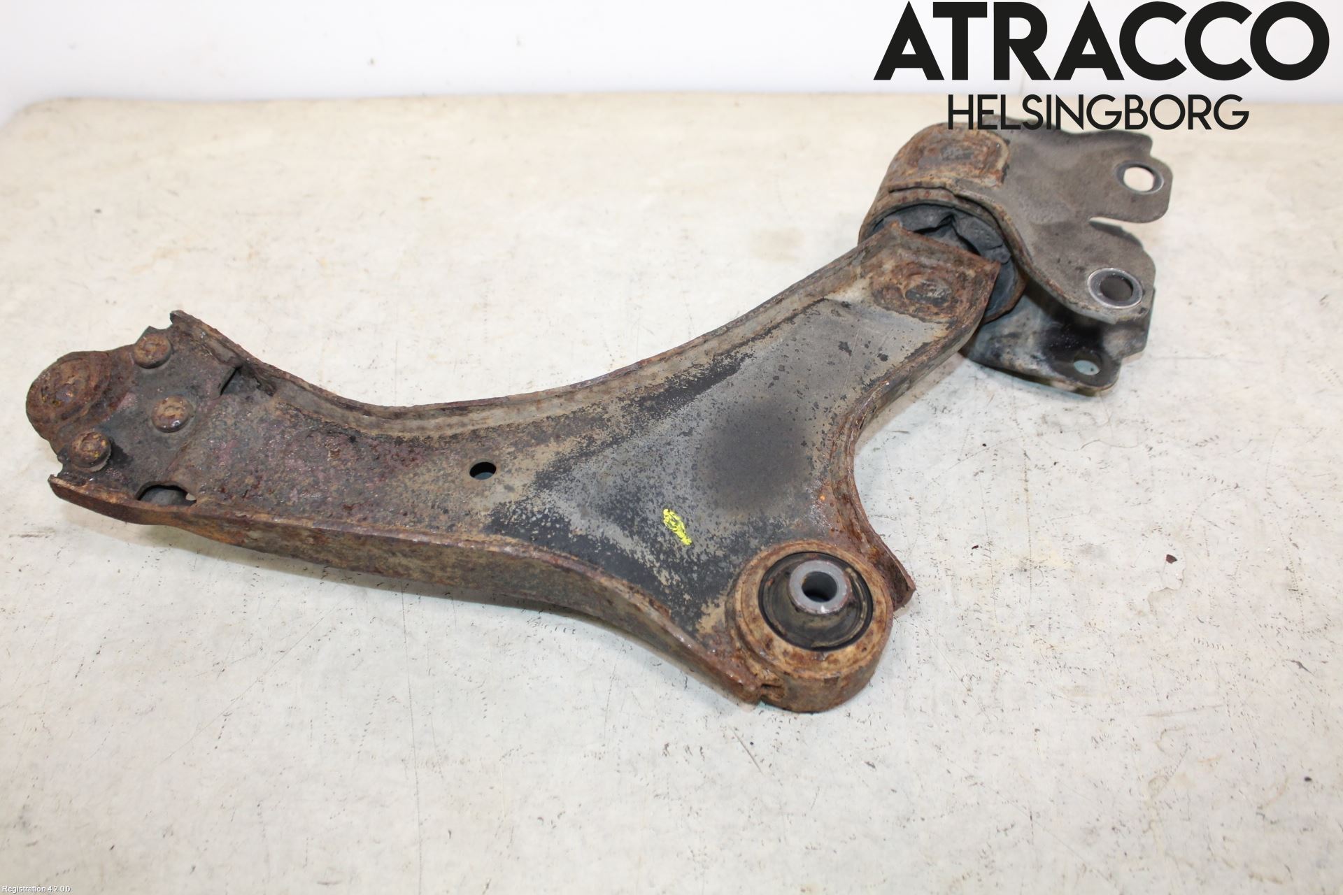 Ford MONDEO 07-15 Bärarm Fram Undre Vä