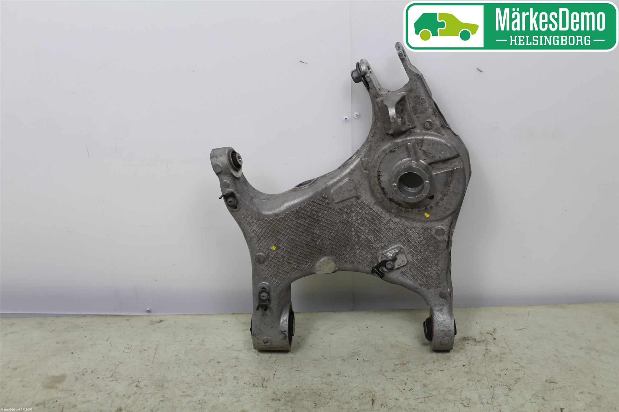 Landrover RANGE ROVER VELAR (L560) 17- Bärarm Bak Höger