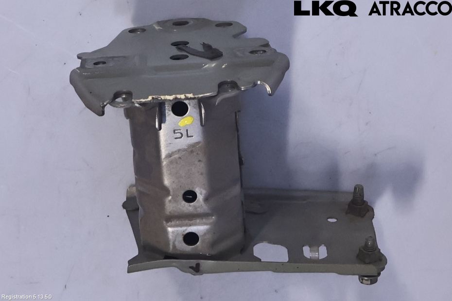 Toyota AURIS 13-19 Stötfångarbärjärn Bak