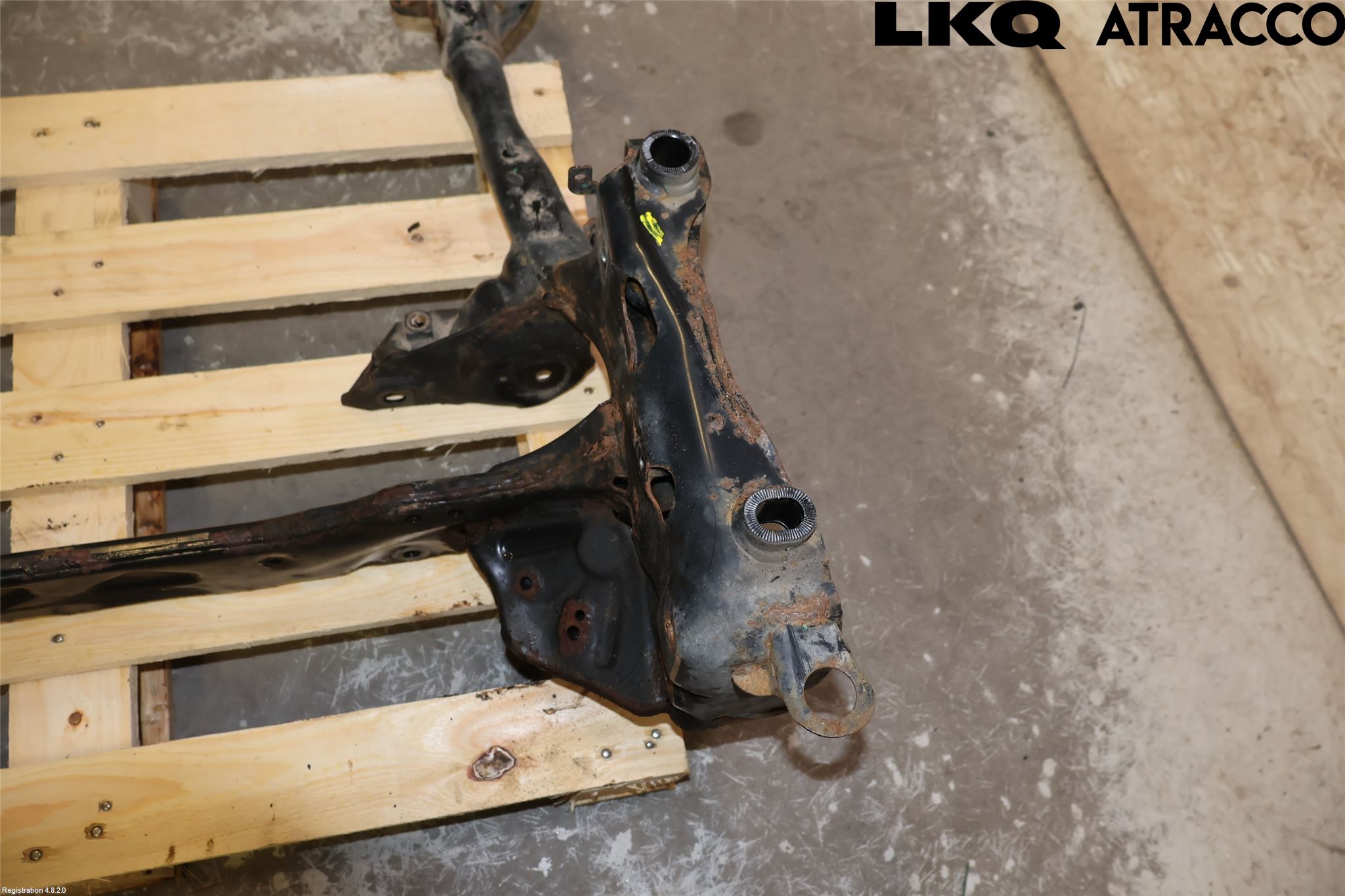 Audi A6/S6 4G 11-18 Framvagnsbalk