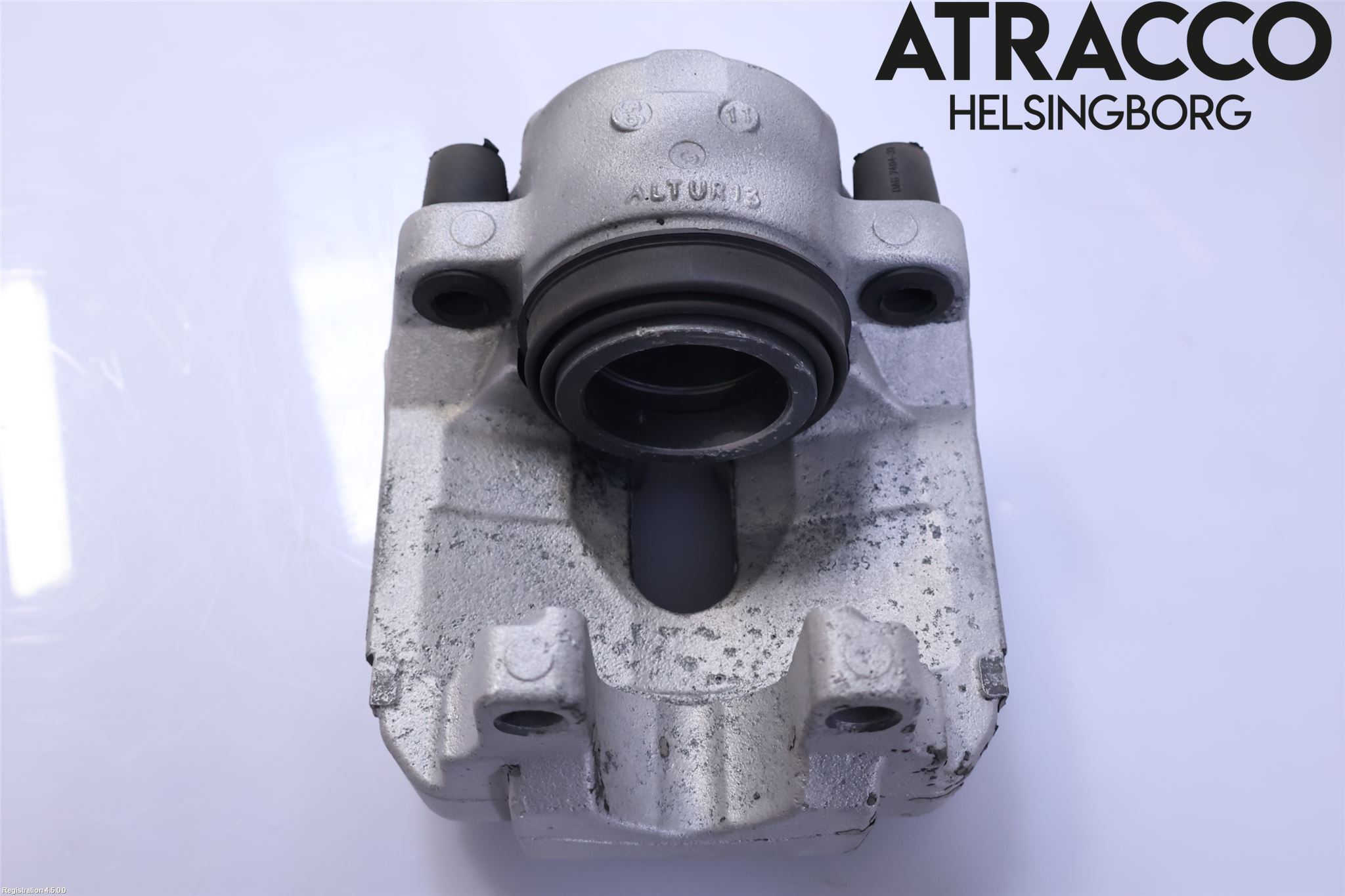 BMW 5 F10/F11/F18 09-17 Bromsok Fram Höger