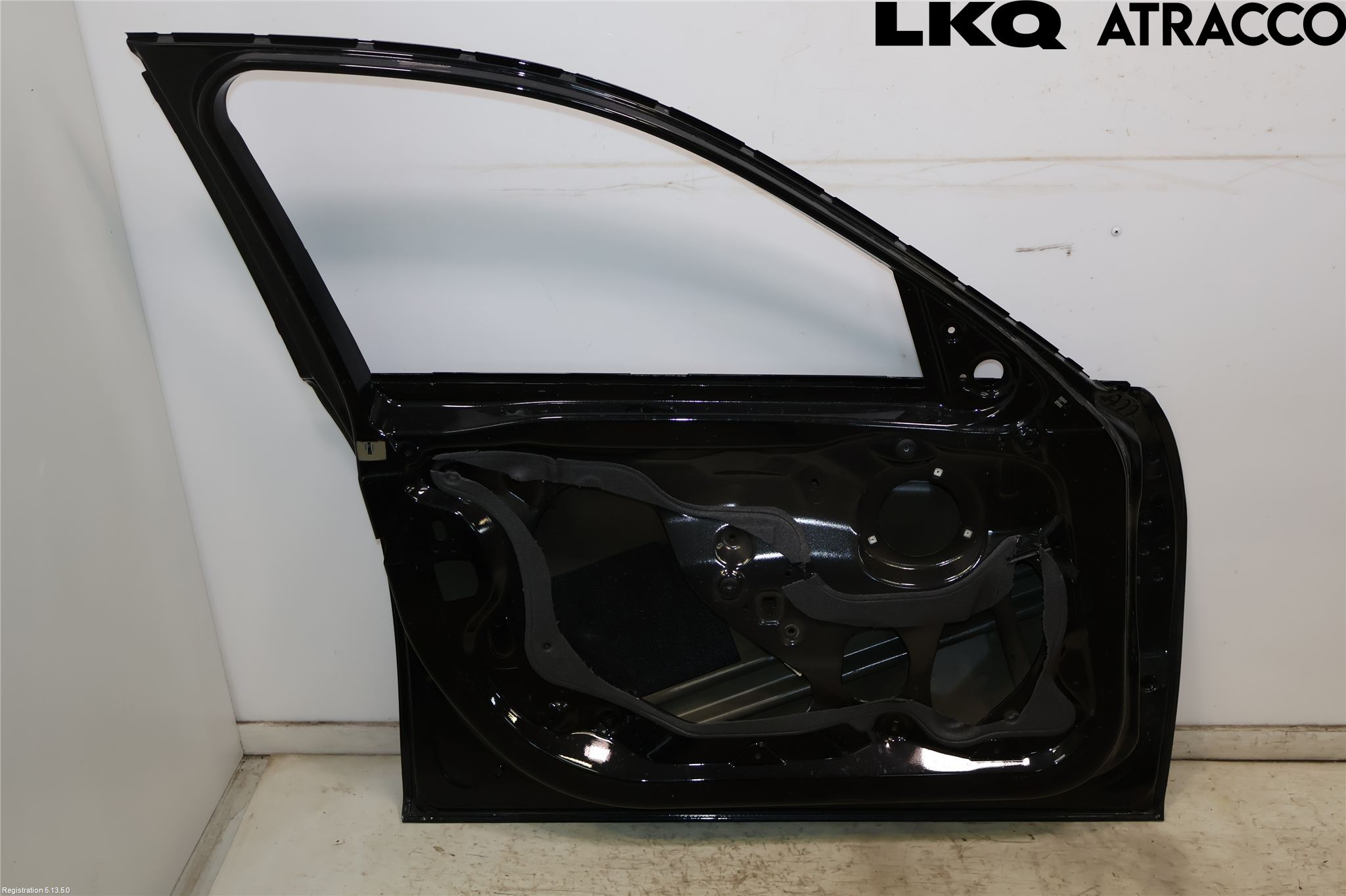 BMW 3 F30/F31/F80 12-19 Dörr Fram Vänster