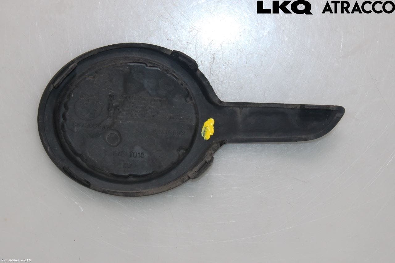 Peugeot 208 12-15 Grilldel Höger