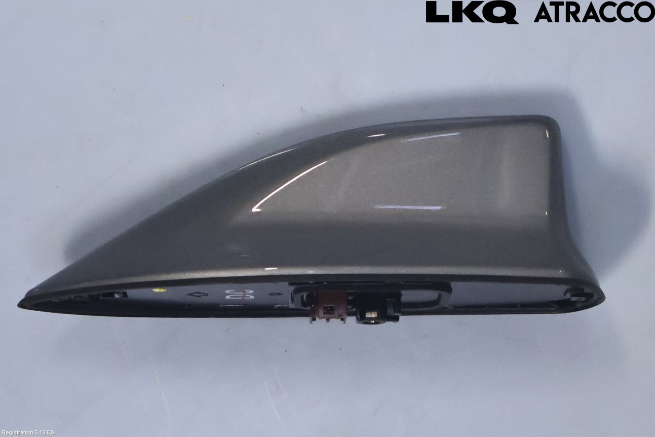 Toyota bZ4X EA10 22- Antenn